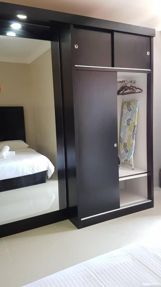 Aneeda Inn Pantai Cenang  Zewnętrze zdjęcie
