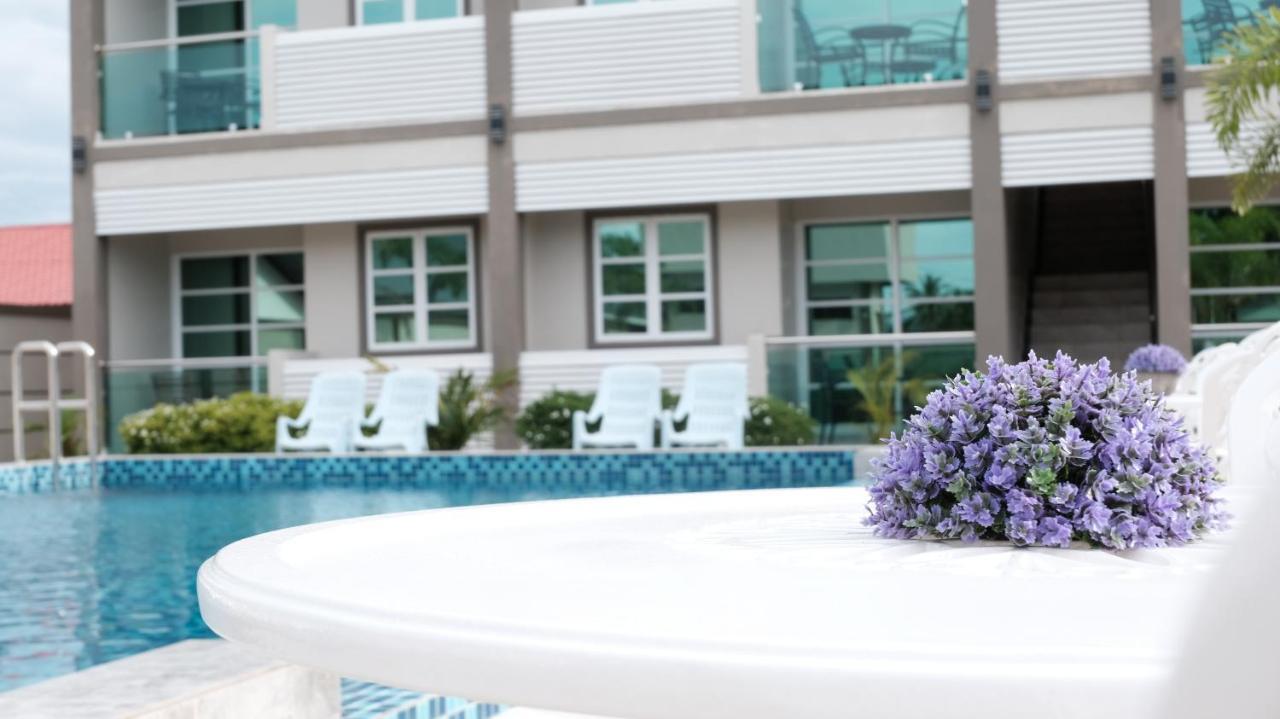 Aneeda Inn Pantai Cenang  Zewnętrze zdjęcie