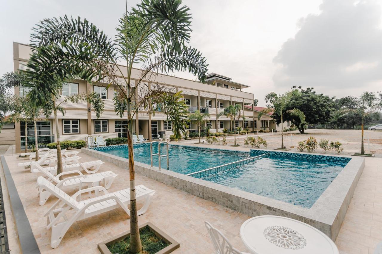Aneeda Inn Pantai Cenang  Zewnętrze zdjęcie