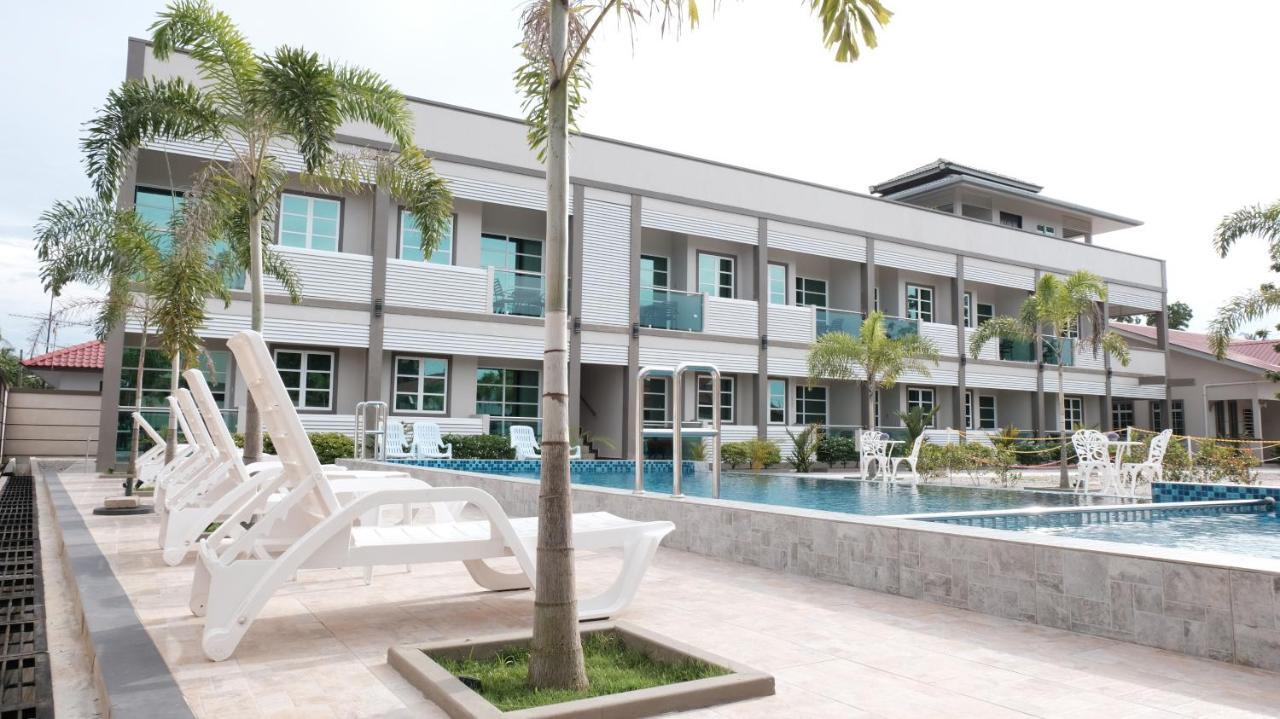 Aneeda Inn Pantai Cenang  Zewnętrze zdjęcie